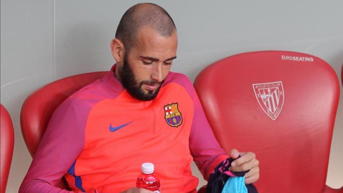 Aleix Vidal, en el banquillo