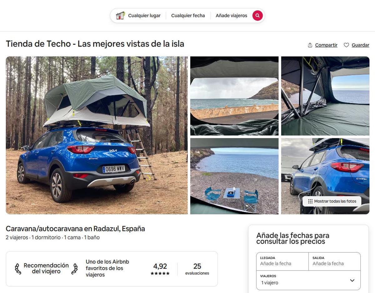 Anuncio en la aplicación de Airbnb de un vehículo turismo con una tienda acoplada en el techo