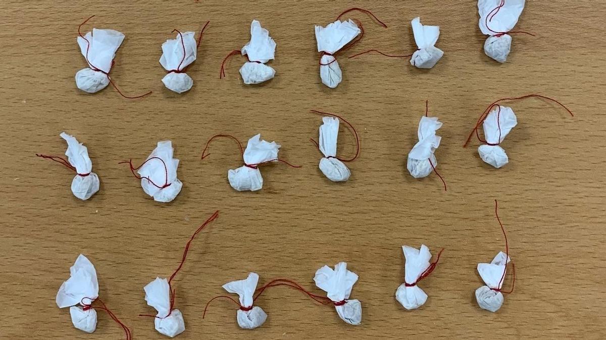 Papelinas de cocaína y heroína incautadas