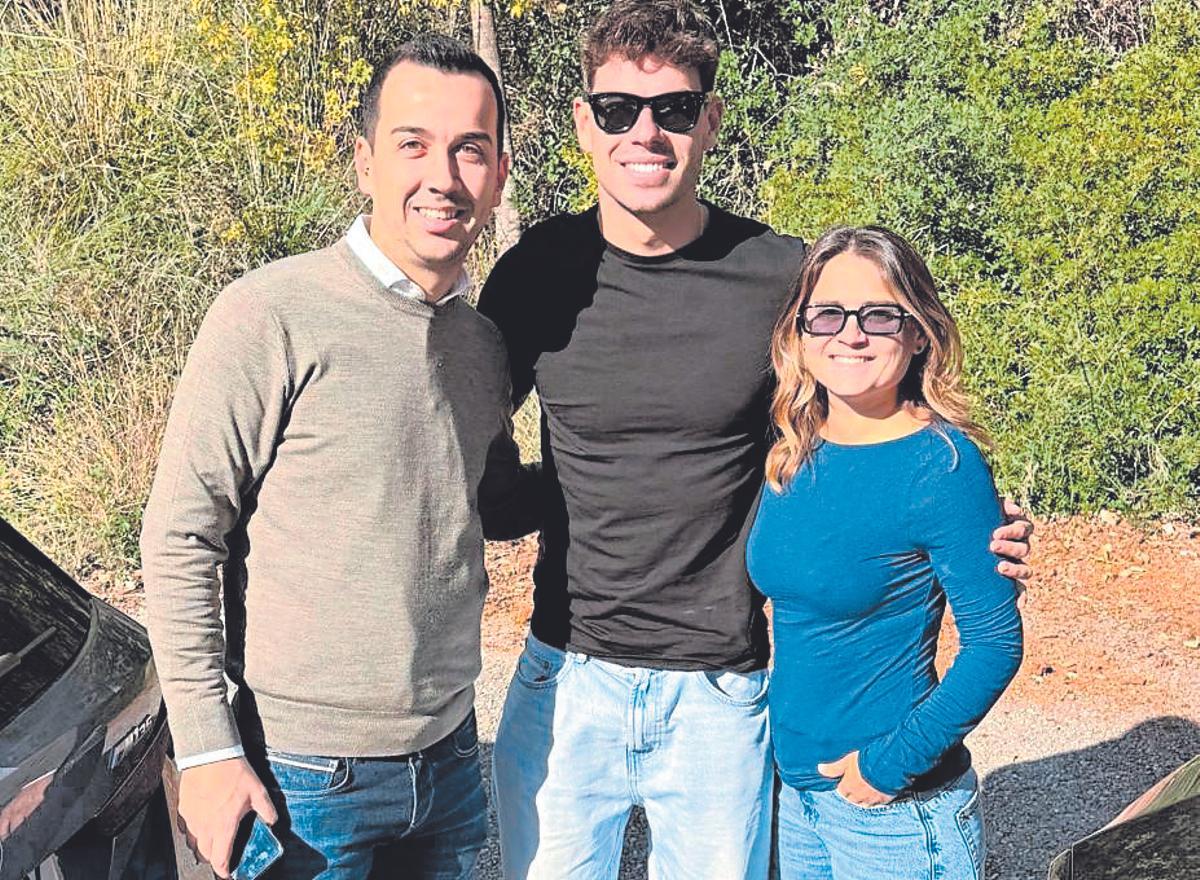 Sebastián Riera, Augusto Fernández y Antonia Mas. Sebastián Riera, Augusto Fernández y Antonia Mas.