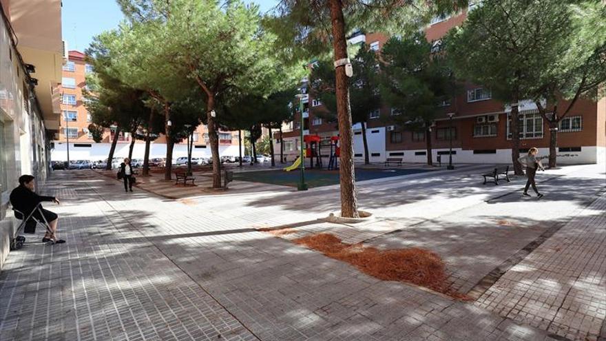 Llera y la plaza Francisco Vera tendrán nuevos juegos infantiles