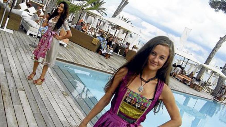 Dirndl am Pool: So feierte das Nikki Beach am Samstag sein Oktoberfest