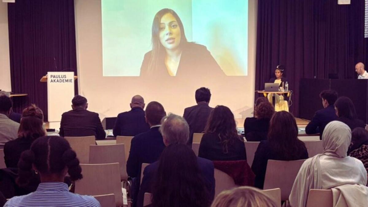 Intervención online de Sara Belbeida en la asamblea general de ECCAR