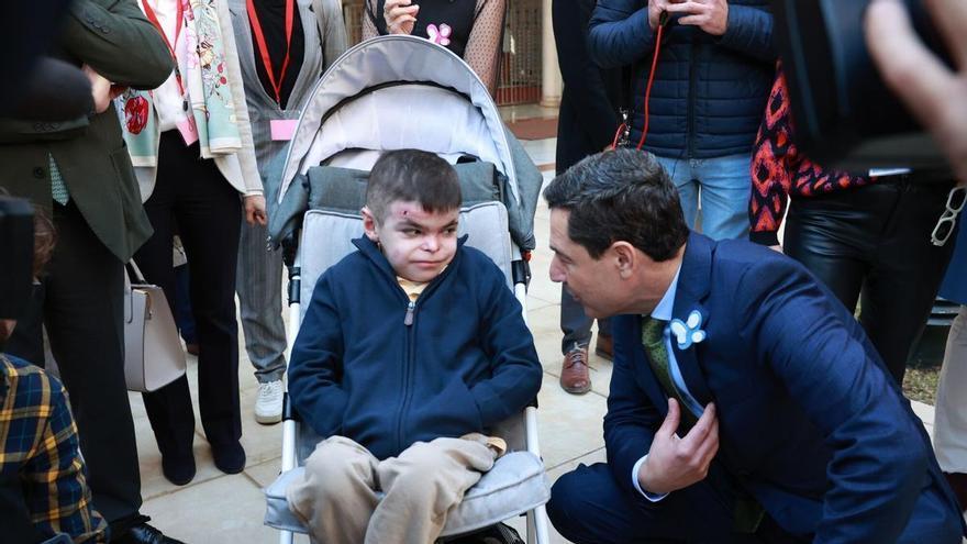 Andalucía comienza un tratamiento "pionero" contra la piel de mariposa: Leo y Adrián son los primeros en recibir sus dosis