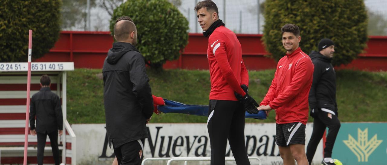 Christian Rivera y Berto, esta mañana, en Mareo.