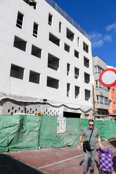 30-03-20  LAS PALMAS DE GRAN CANARIA. CIUDAD. LAS PALMAS DE GRAN CANARIA. Obras de la construcción paradas por la nueva ordenanza del Gobierno para parar el Covid-19.  Fotos: Juan Castro.