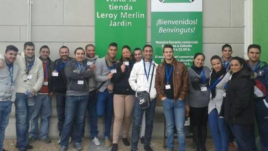 Trabajo y formación para jóvenes gitanos