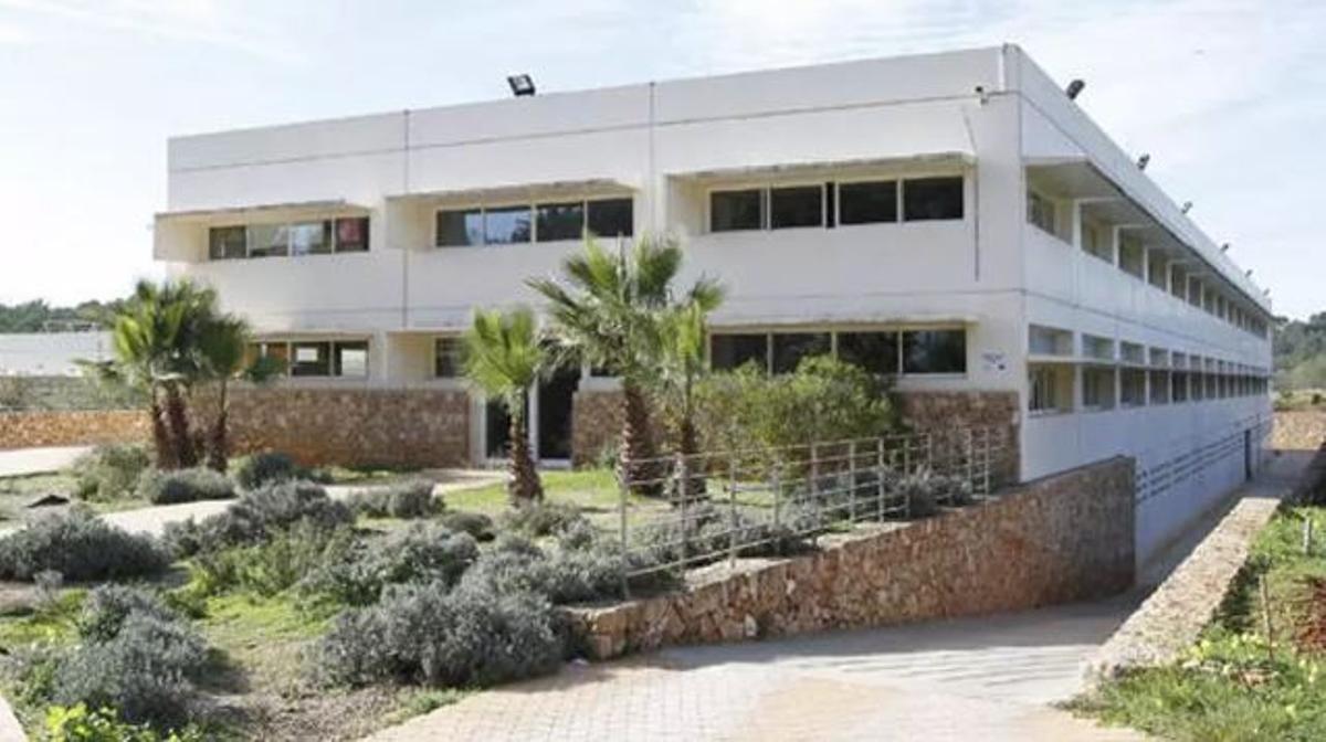 El exterior del instituto Balàfia