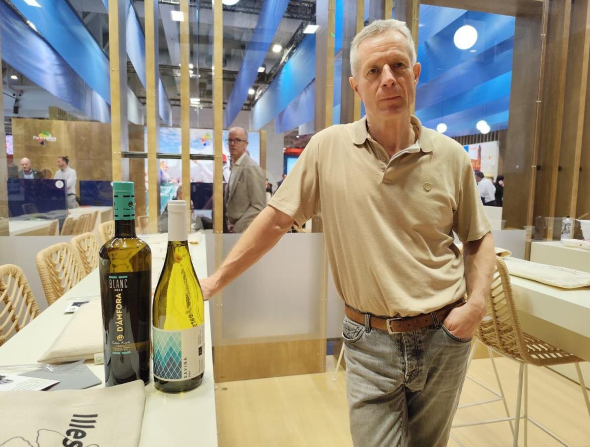 Los fogones de Ibiza en la ITB: miel, 'herbes' y vinos blancos