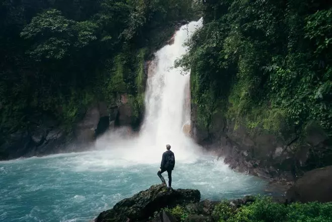 ¿Viajas solo? El mejor destino del mundo para tu primer viaje
