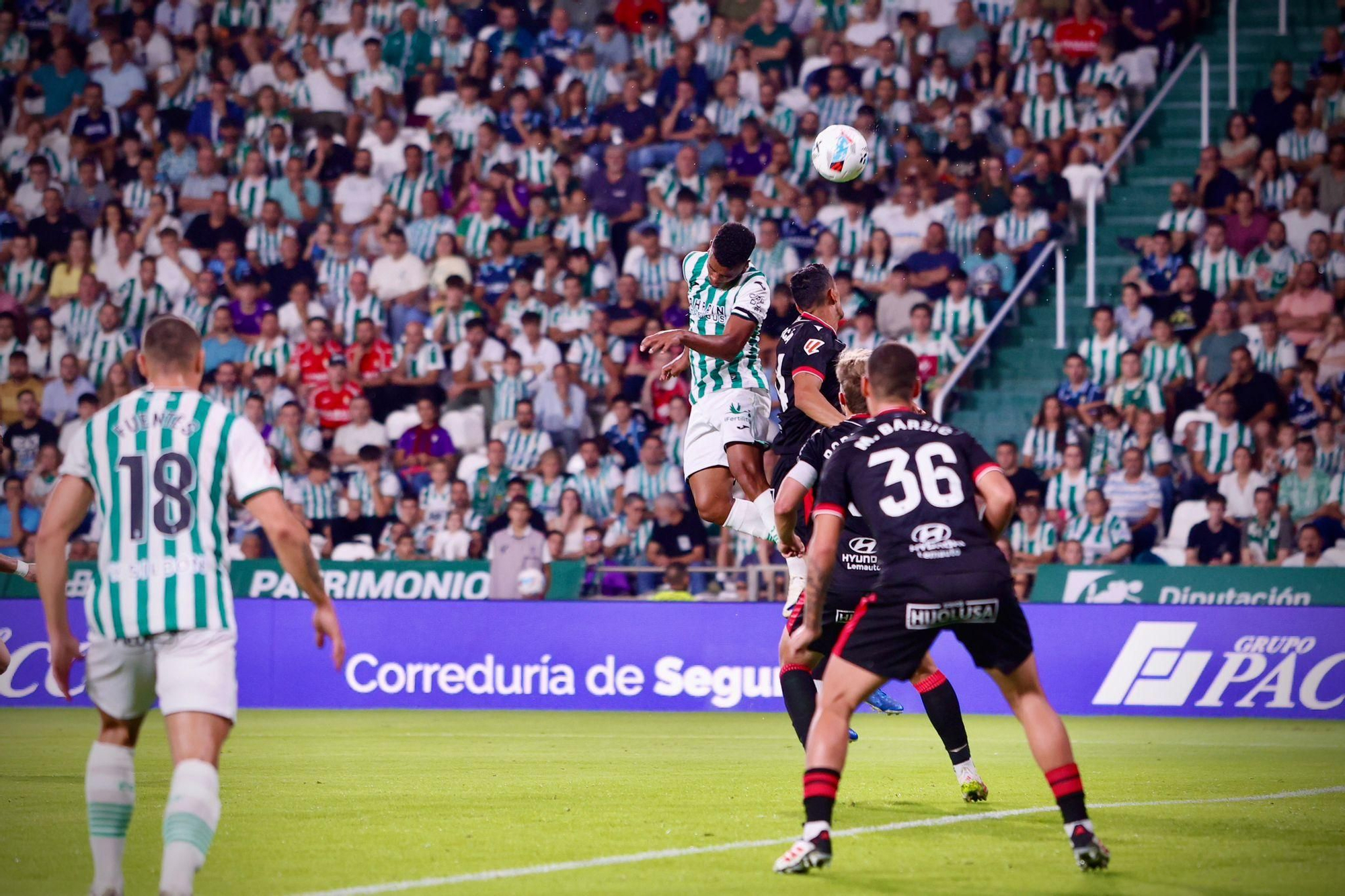 Córdoba CF-Cultural Leonesa | Las imágenes del partido de LaLiga Hypermotion