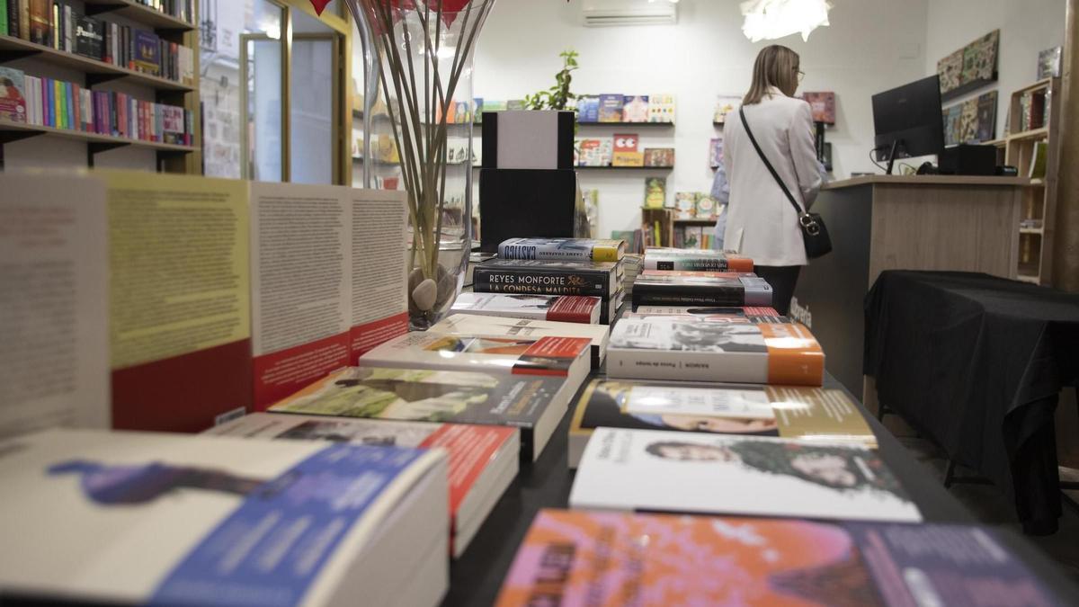 Llibres en una llibreria de Xàtiva