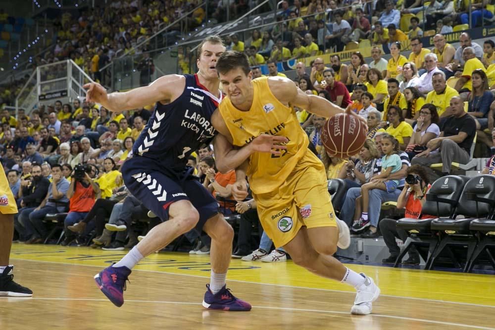 Herbalife Gran Canaria 93 - 87 Laboral Kutxa