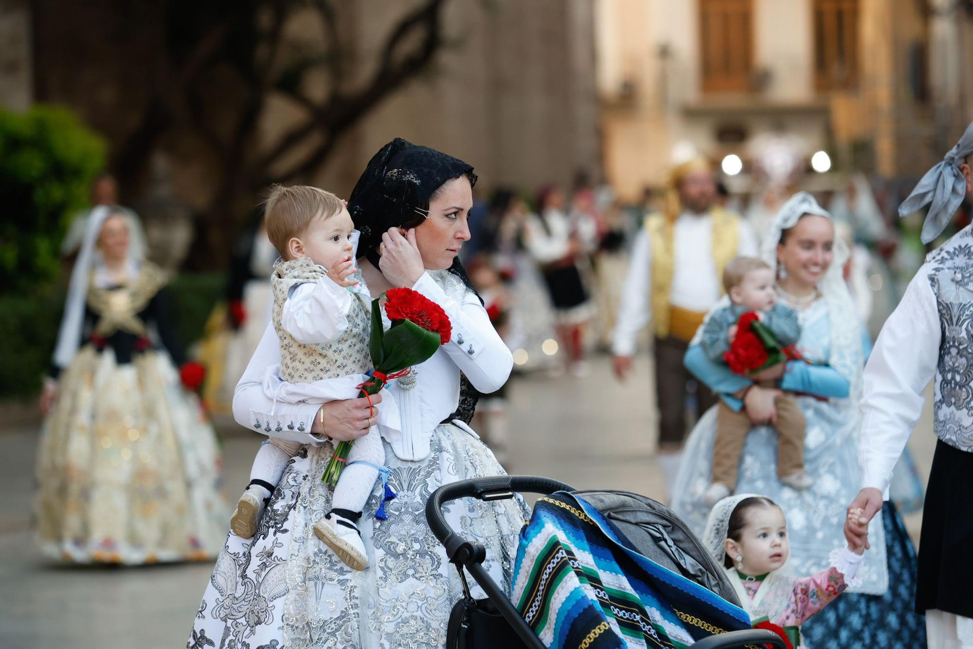 Búscate en el primer día de la Ofrenda en la calle San Vicente entre las 18:00 y las 19:00