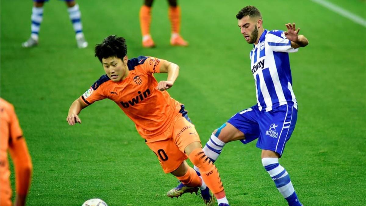 Imagen del partido de ida entre Valencia y Alavés