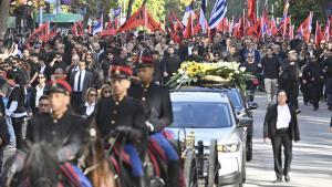 Cortejo fúnebre del expresidente uruguayo José Mujica por las calles de Montevideo, este miércoles.