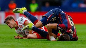 El Levante empató con el Girona y continúa sumergido en la zona de descenso