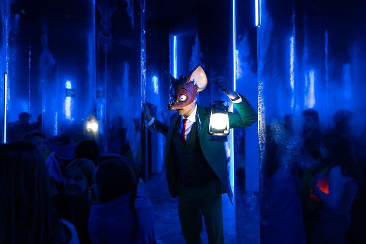 Un actor encarna a Gerónimo Stilton en el espectáculo inmersivo de La Maquinista