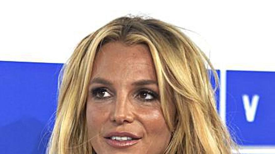 Britney Spears fue espiada por su padre