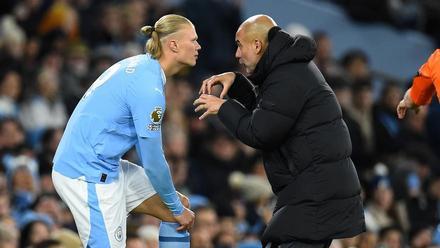 Pep Guardiola y Erling Haaland, durante un partido del Manchester City