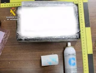 La Guarcia Civil detiene a un conductor tras una persecución y hallar más de un kilo de cocaína en el vehículo