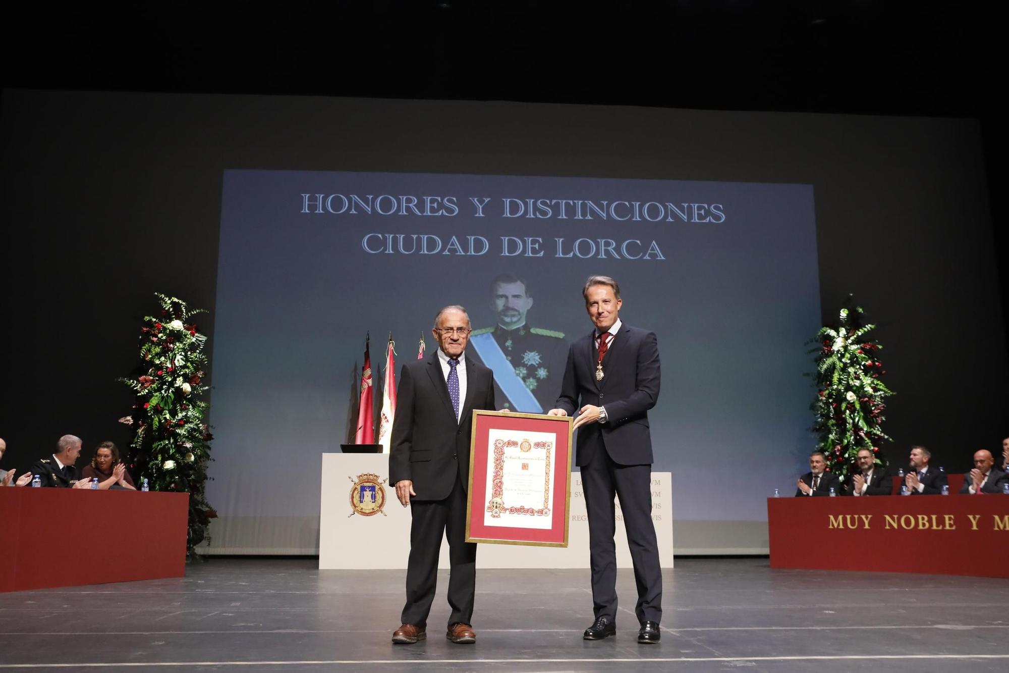 La entrega de Honores y Distinciones de Lorca, en imágenes