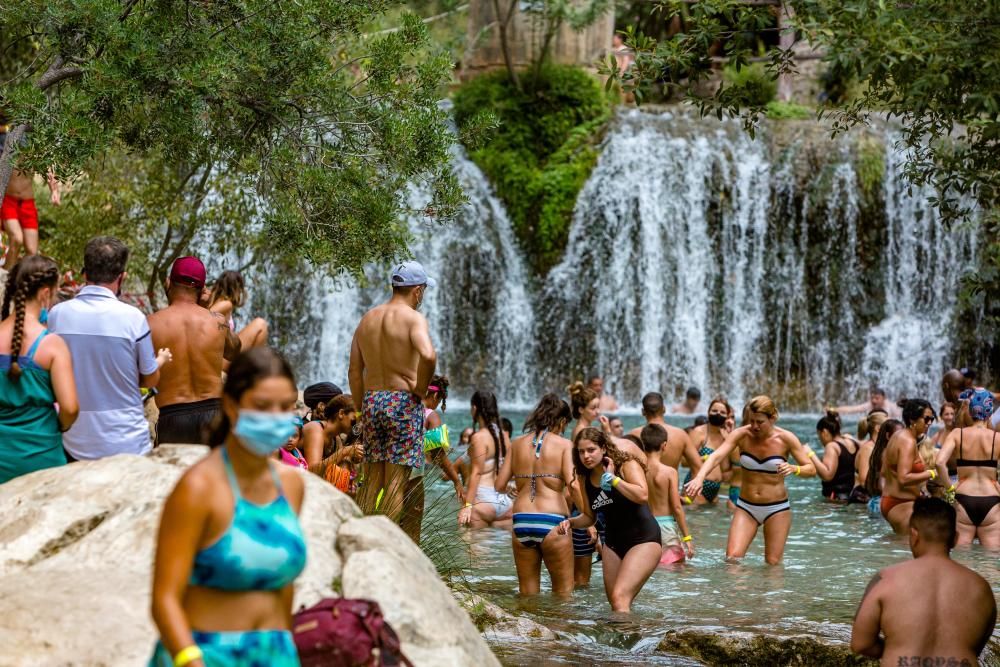 Aforo desbordado en les Fonts de l''Algar