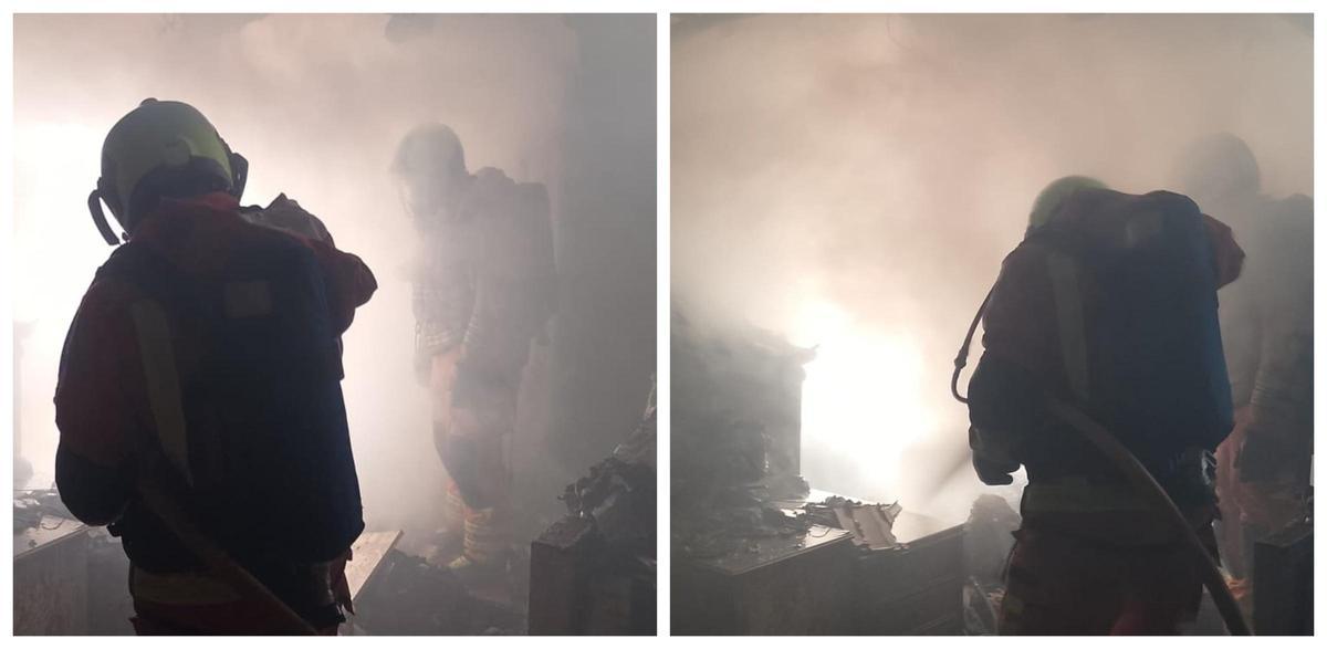 Los bomberos, en el dispositivo coordinado en el piso de Xàtiva.