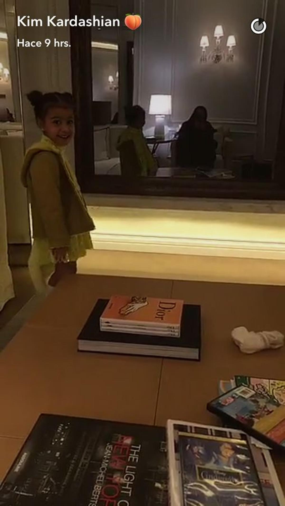North West debuta como modelo