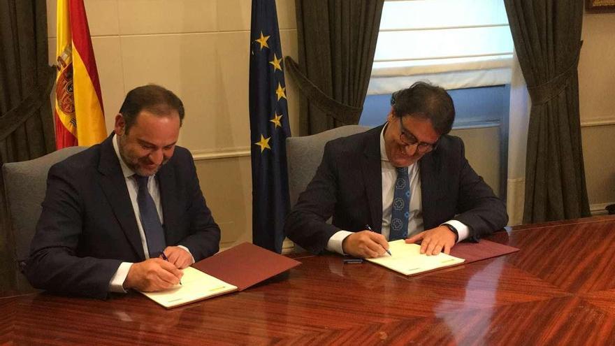 Extremadura firma el plan estatal de vivienda con la esperanza de correcciones del Gobierno de Sánchez