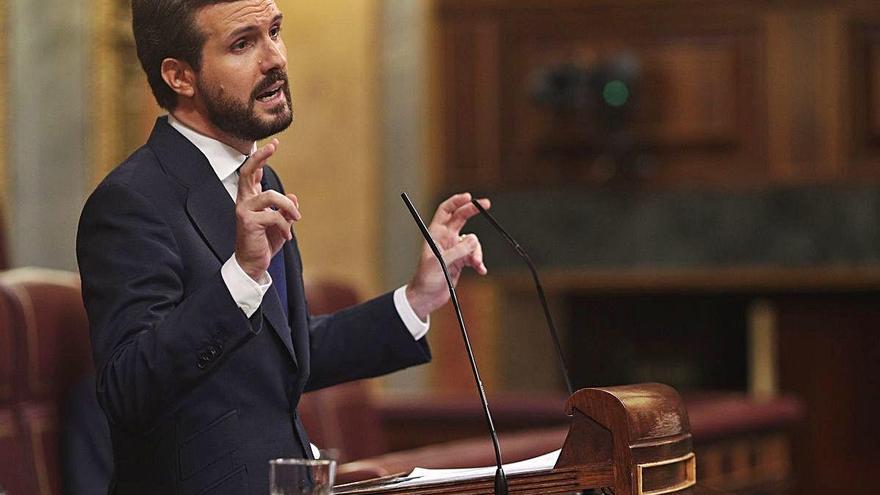 Casado va soprendre amb un dur discurs contra Vox.