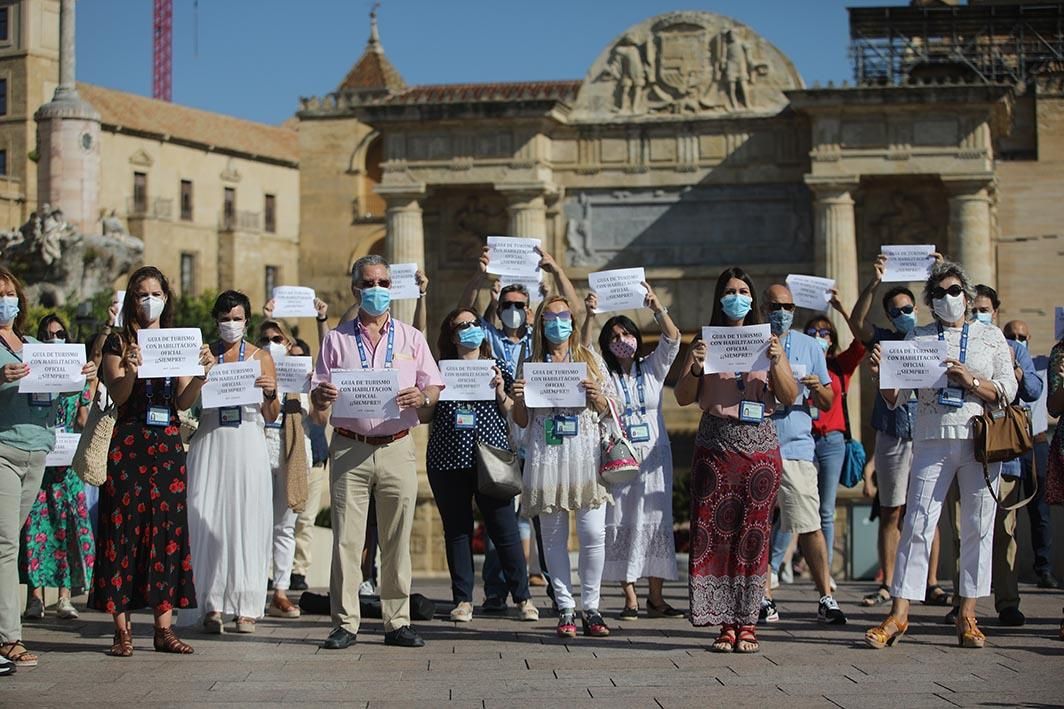 Los guías turísticos lanzan un SOS