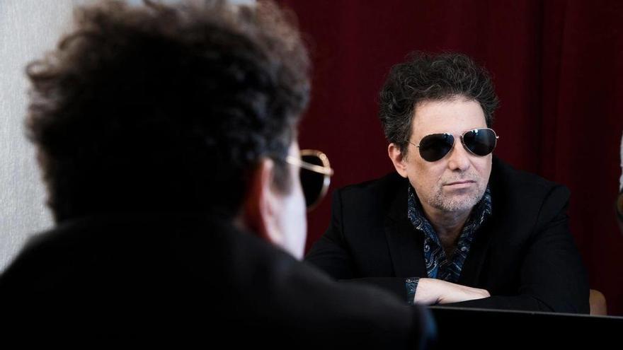 Calamaro: &quot;Soy partidario de la eutanasia libre y asistida&quot;