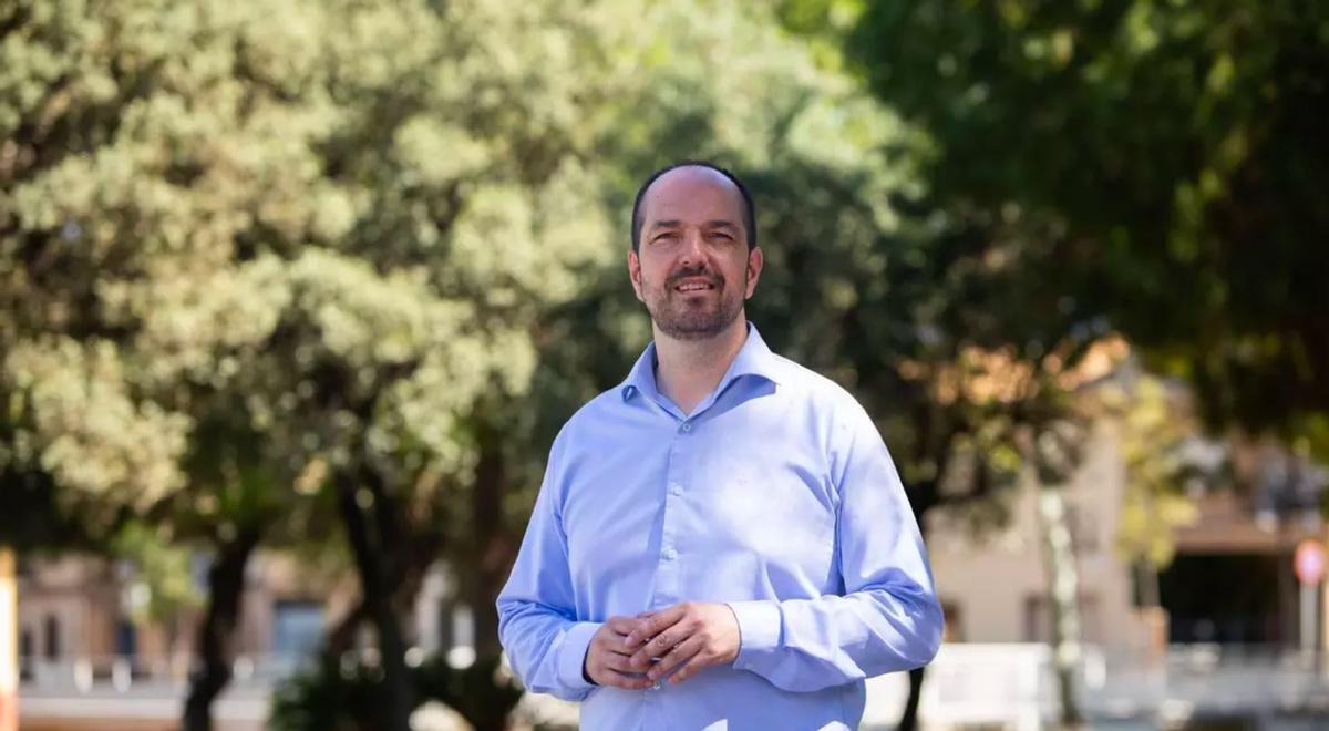 Guillermo Luján carga con el Ayuntamiento de València por La Saleta.