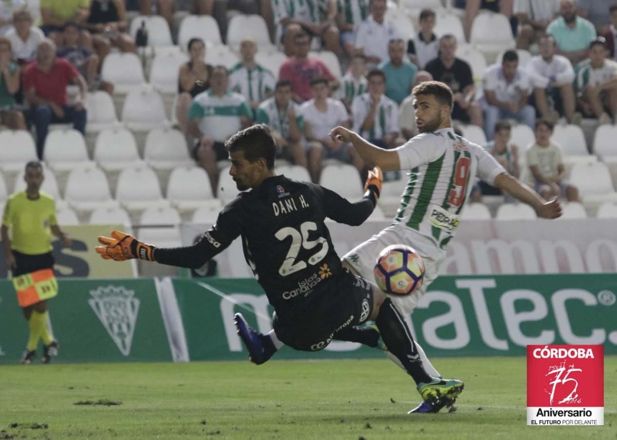 El Córdoba CF inicia la liga con victoria.