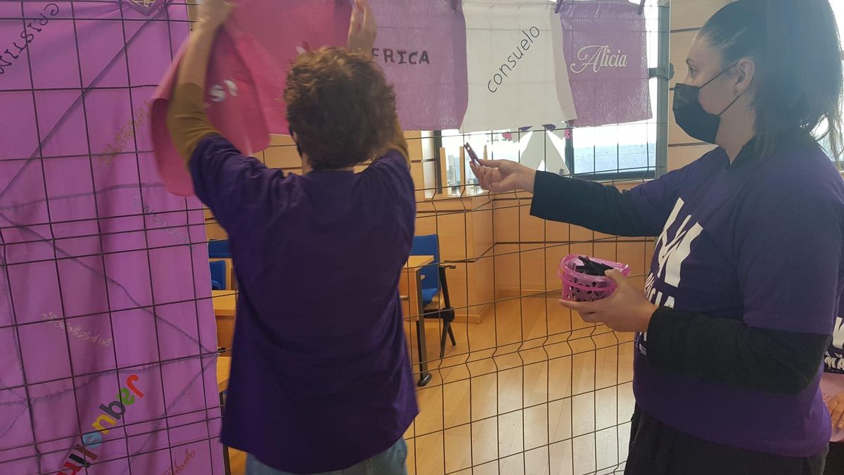 25N: Galicia salió a la calle vestida de morado