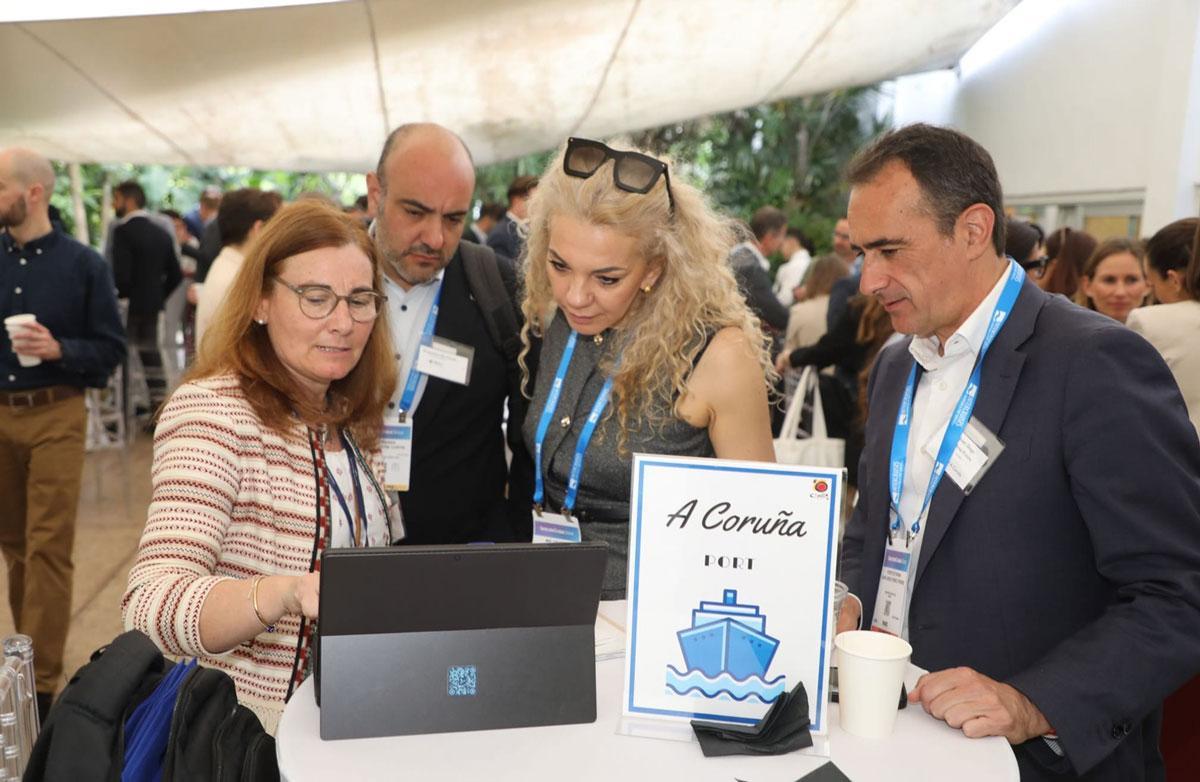 Promoción de A Coruña en la convención internacional de cruceros 'Seatrade'.