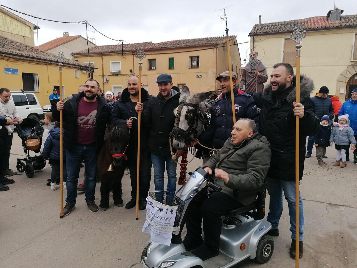 GALERÍA | San Antón procesiona por primera vez en Toro