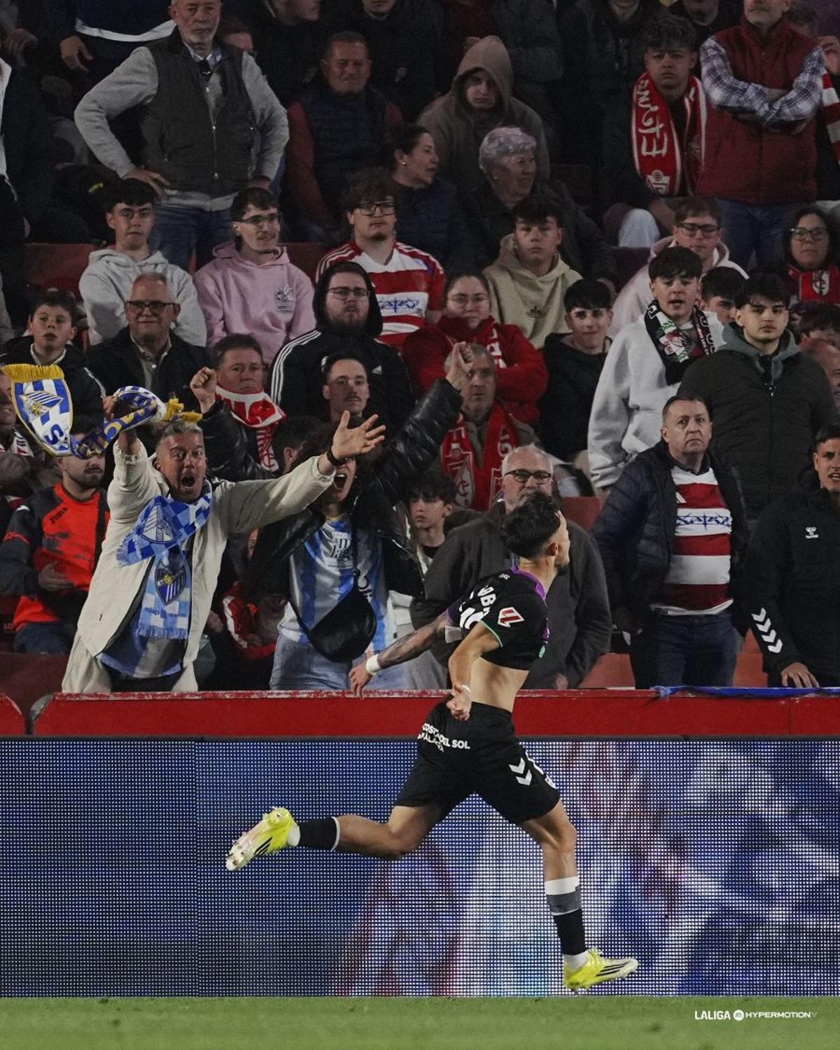Celebración de David Larrubia contra el Granada CF.
