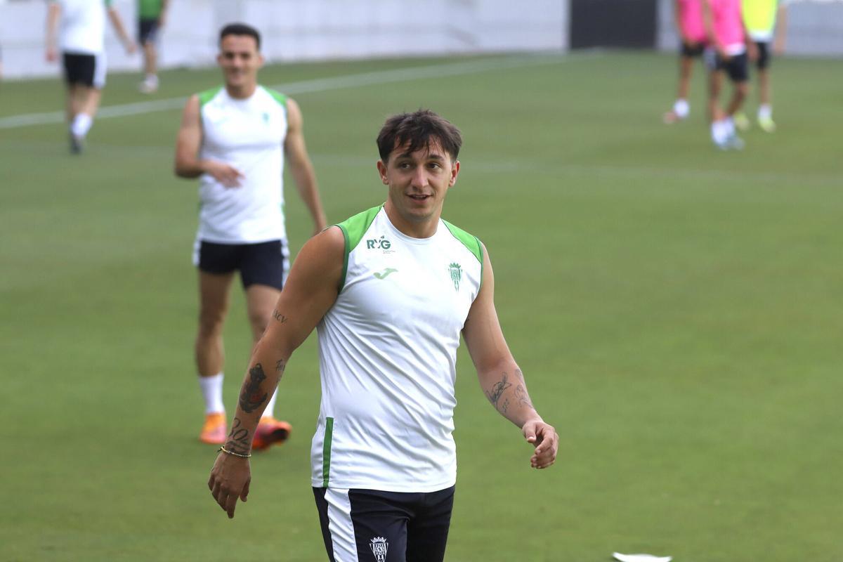 A.J.González&amp;amp;#xD;Córdoba&amp;amp;#xD;Entrenamiento del Córdoba CF en el estadio del Arcángel Carracedo&amp;amp;#xD;