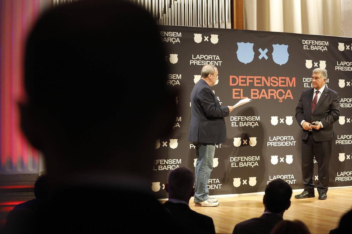 Girona. Casa Cultura. Acte electoral Joan Laporta (president del Barça FCB). Candidatura Defensem el Barça.
