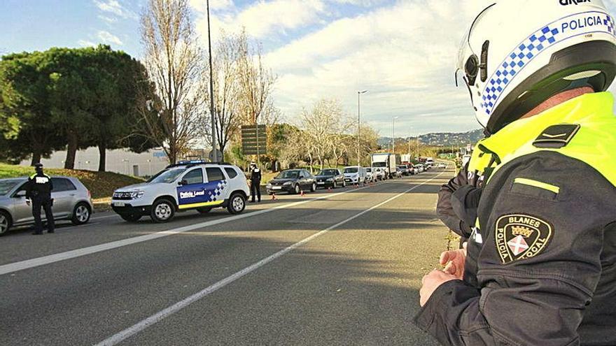 Un control recent de la Policia Local per la pandèmia.