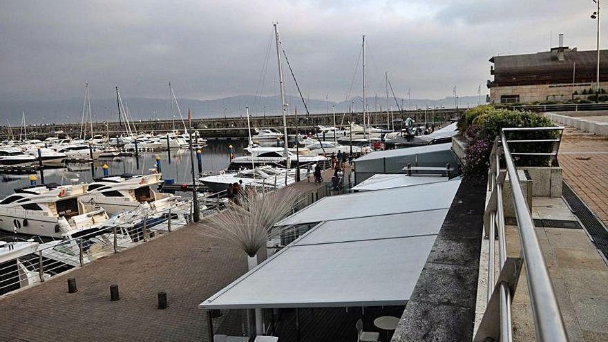 Vista general del puerto deportivo de Sanxenxo.