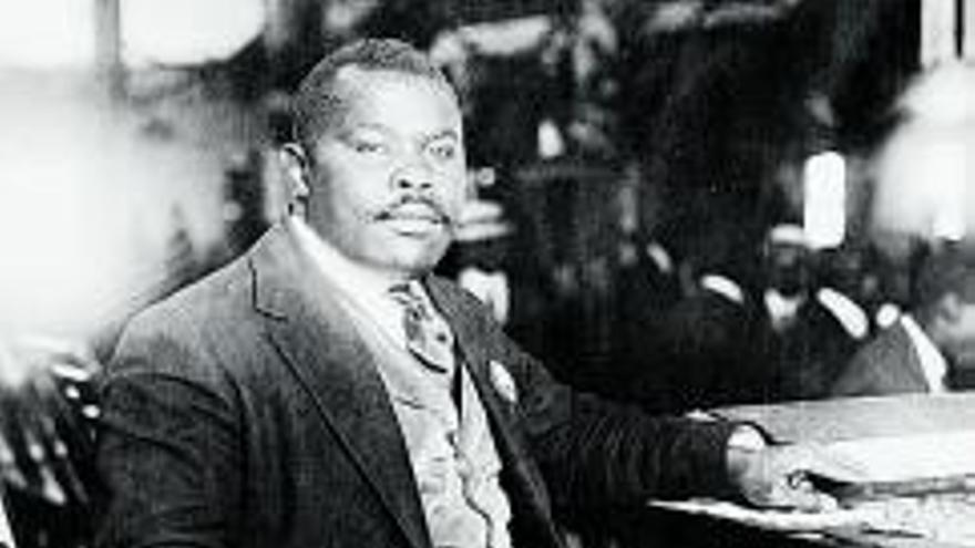 El político Marcus Garvey, figura clave en la historia jamaicana.