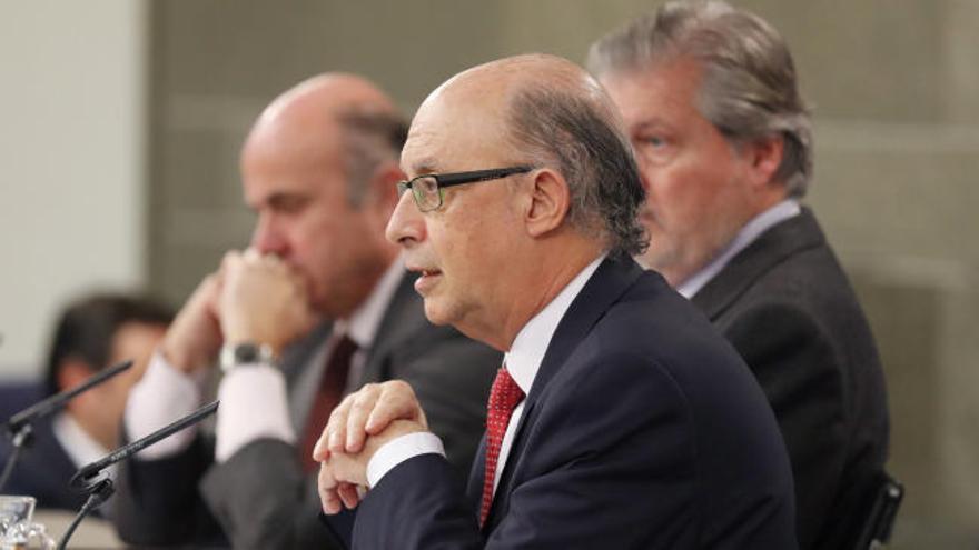 Montoro dice que no había compromiso de no tocar los impuestos que se han subido