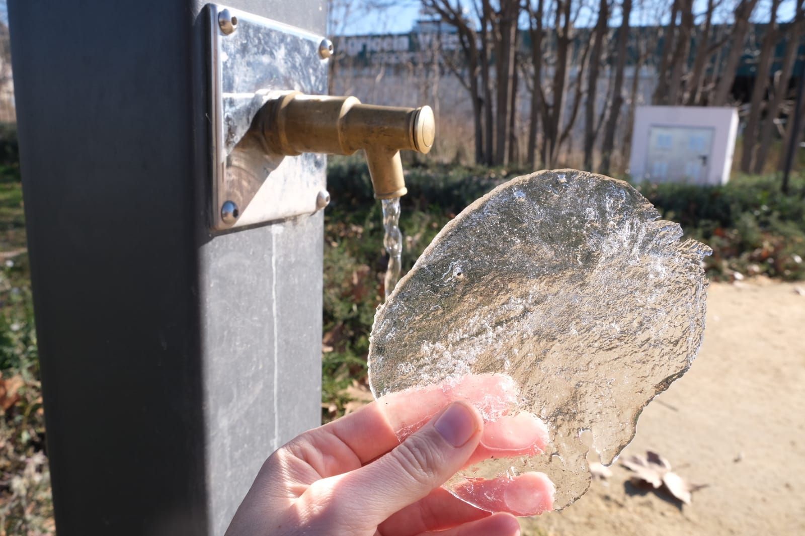 El agua congelada en Las Virtudes en Villena