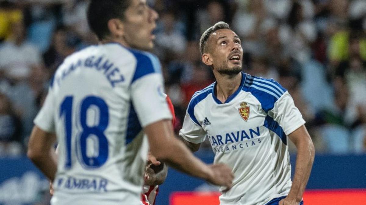 Manu Molina, durante un partido con el Real Zaragoza.