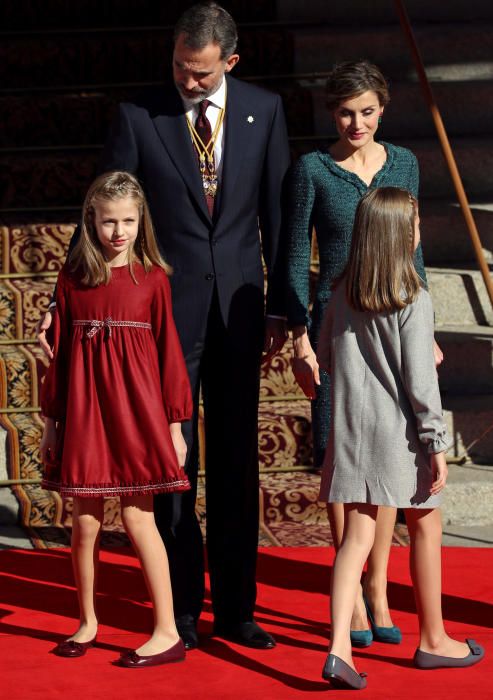 Leonor y Sofía, protagonistas en el Congreso