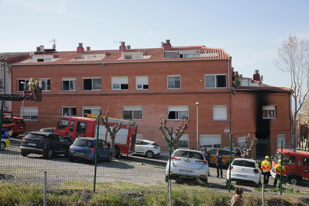 Tres muertos en el incendio de un edificio en Rubí