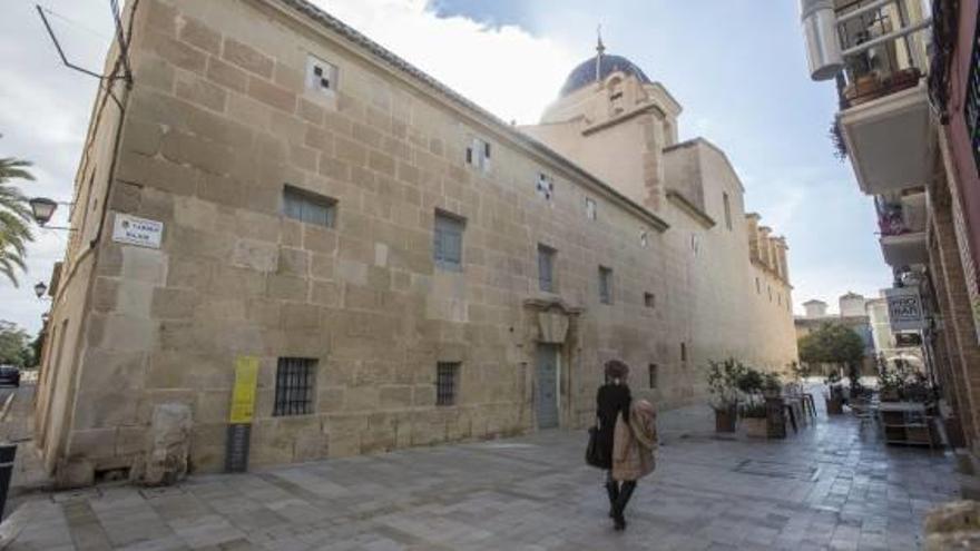 El Obispado fuerza a las monjas de la Santa Faz a irse del convento